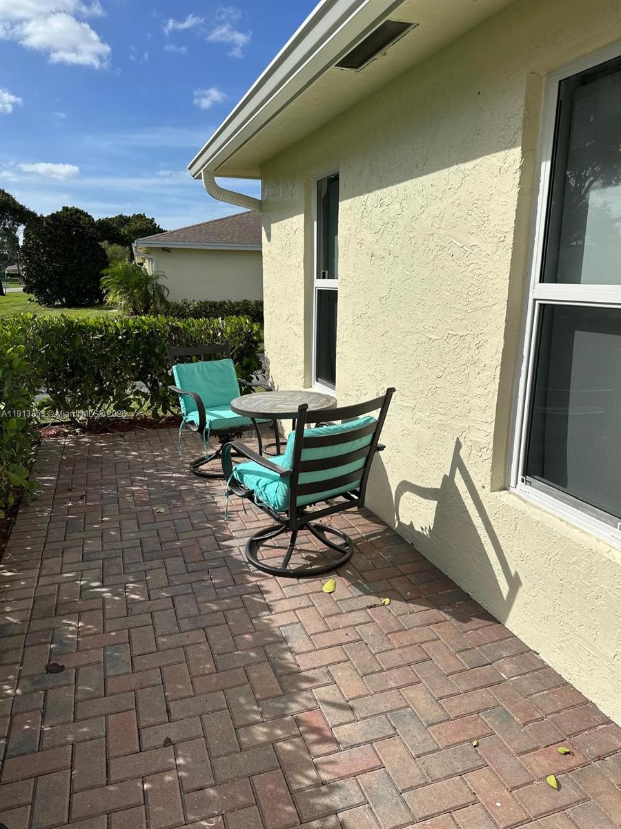 HIGH POINT OF DELRAY WEST - Residential Lease