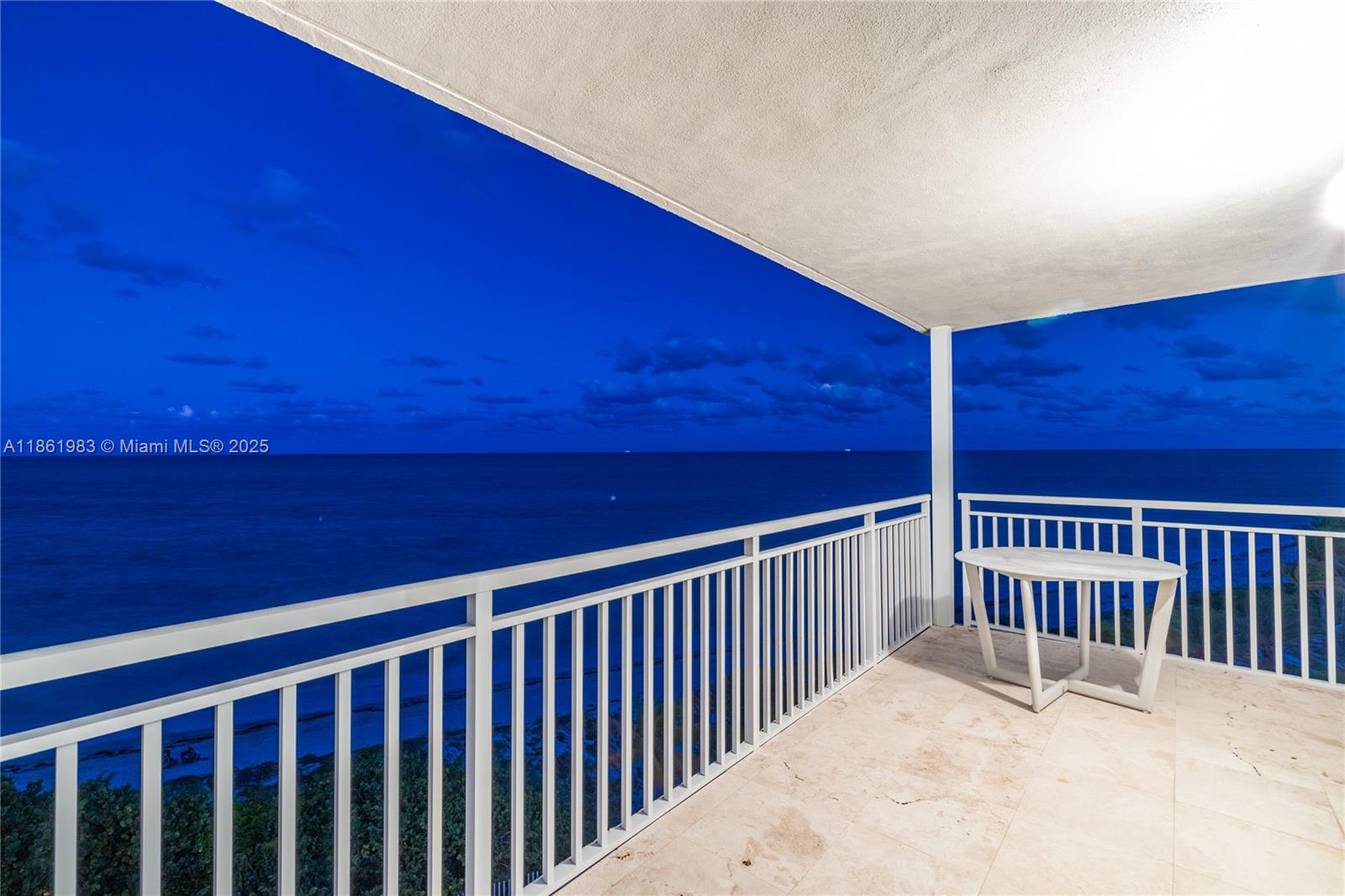 SANDS OF KEY BISCAYNE CON - Residential Lease