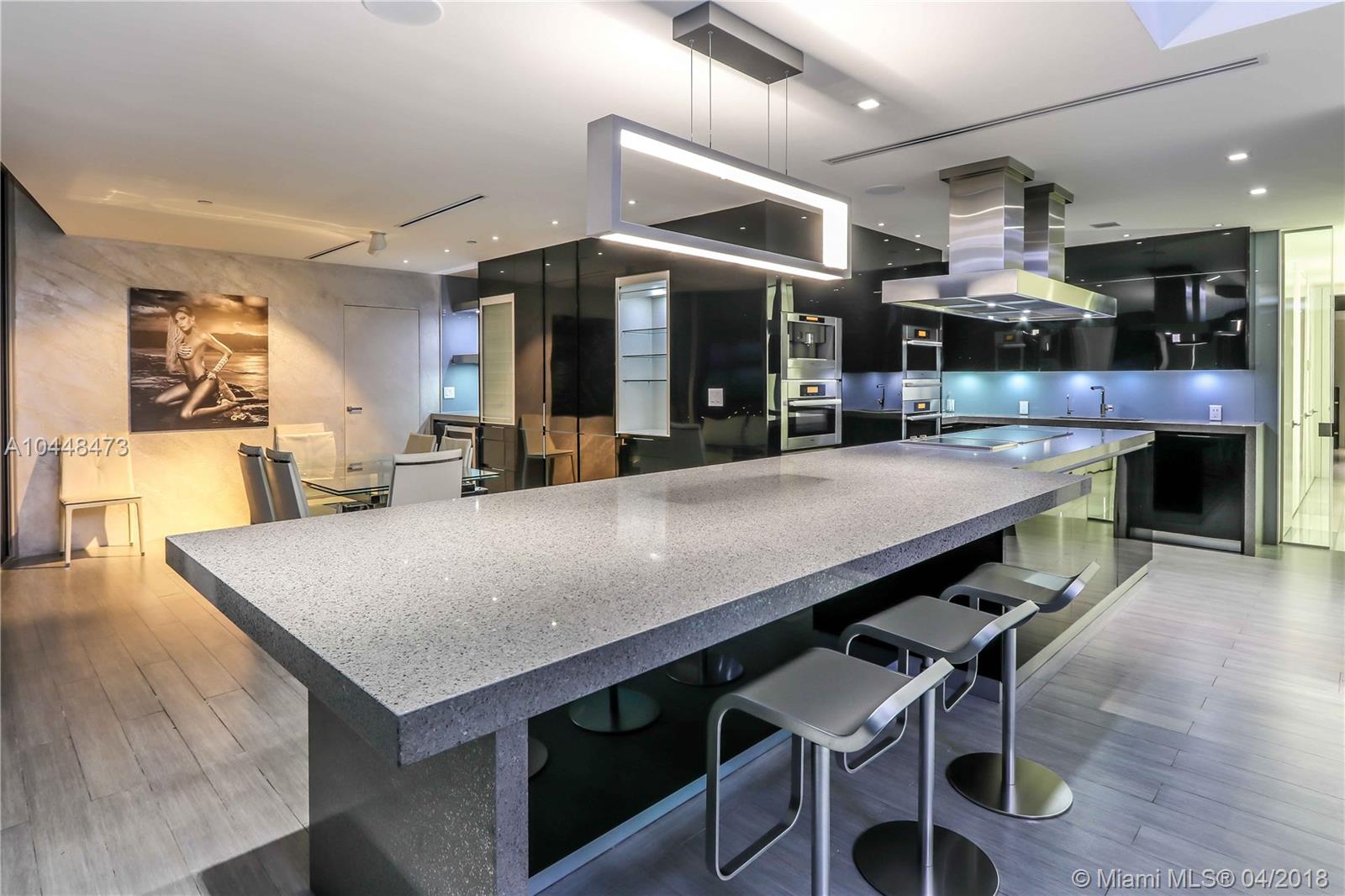 MARQUIS CONDO - Residential