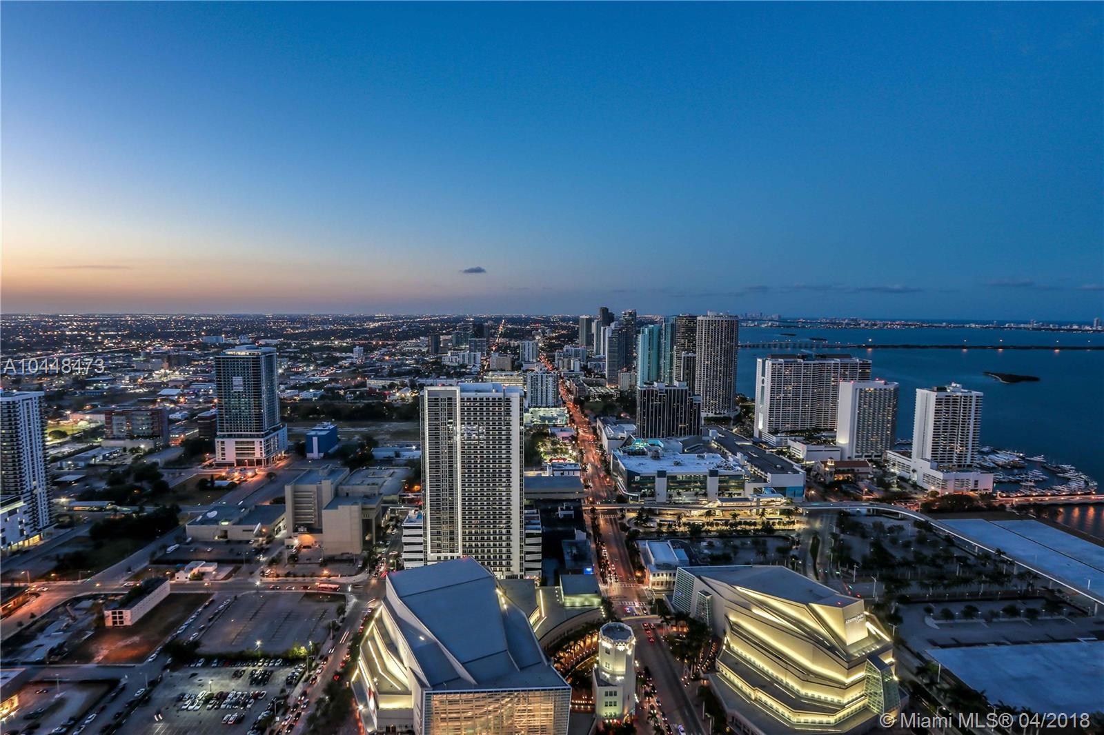 MARQUIS CONDO - Residential