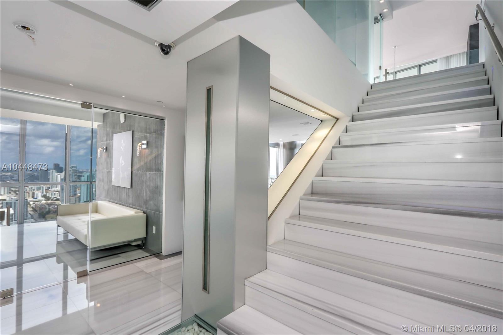 MARQUIS CONDO - Residential