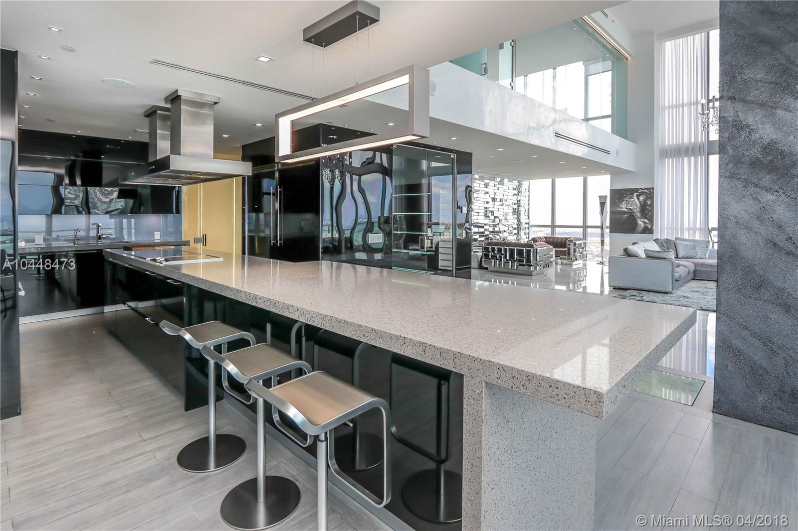 MARQUIS CONDO - Residential