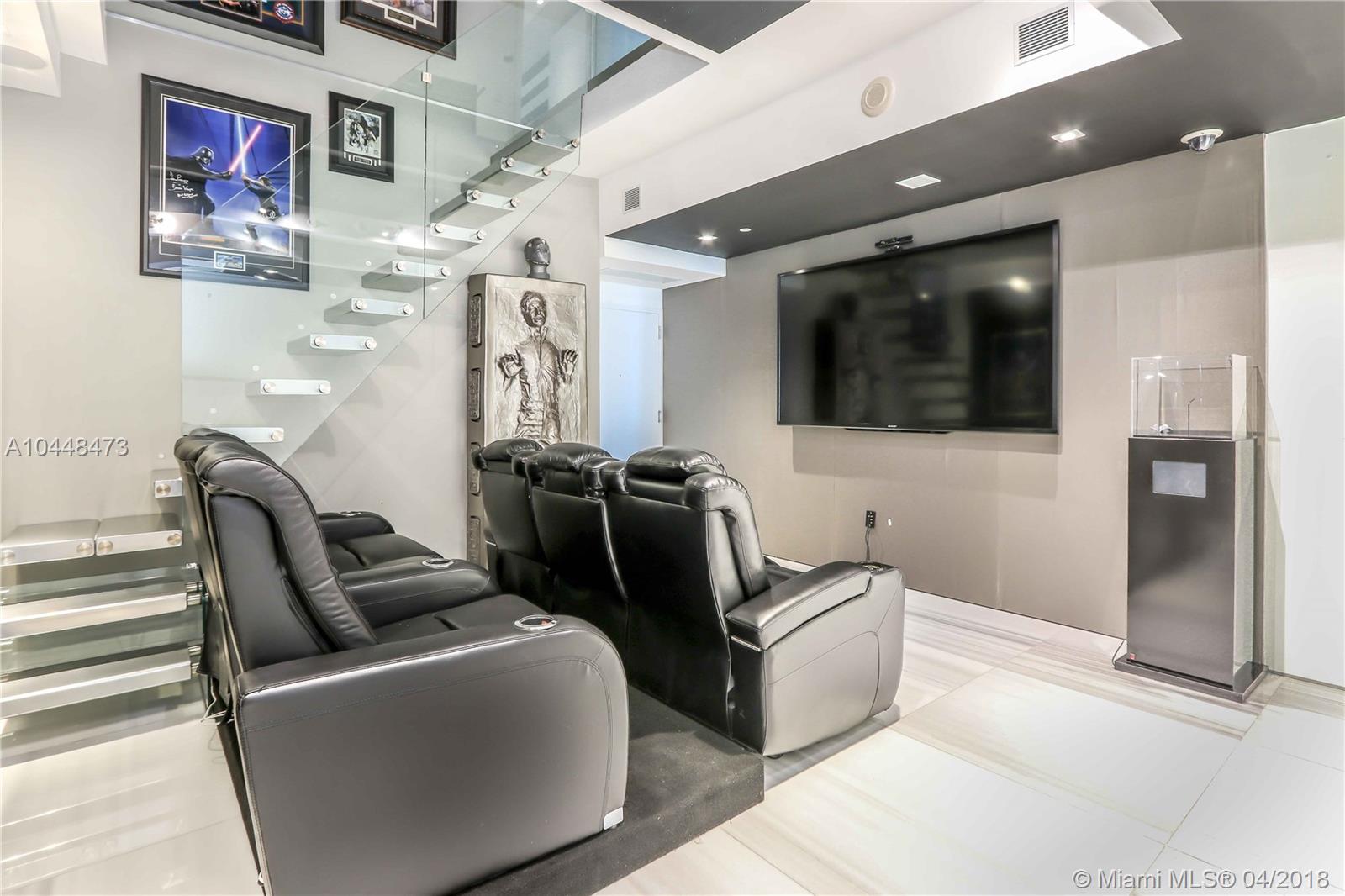 MARQUIS CONDO - Residential