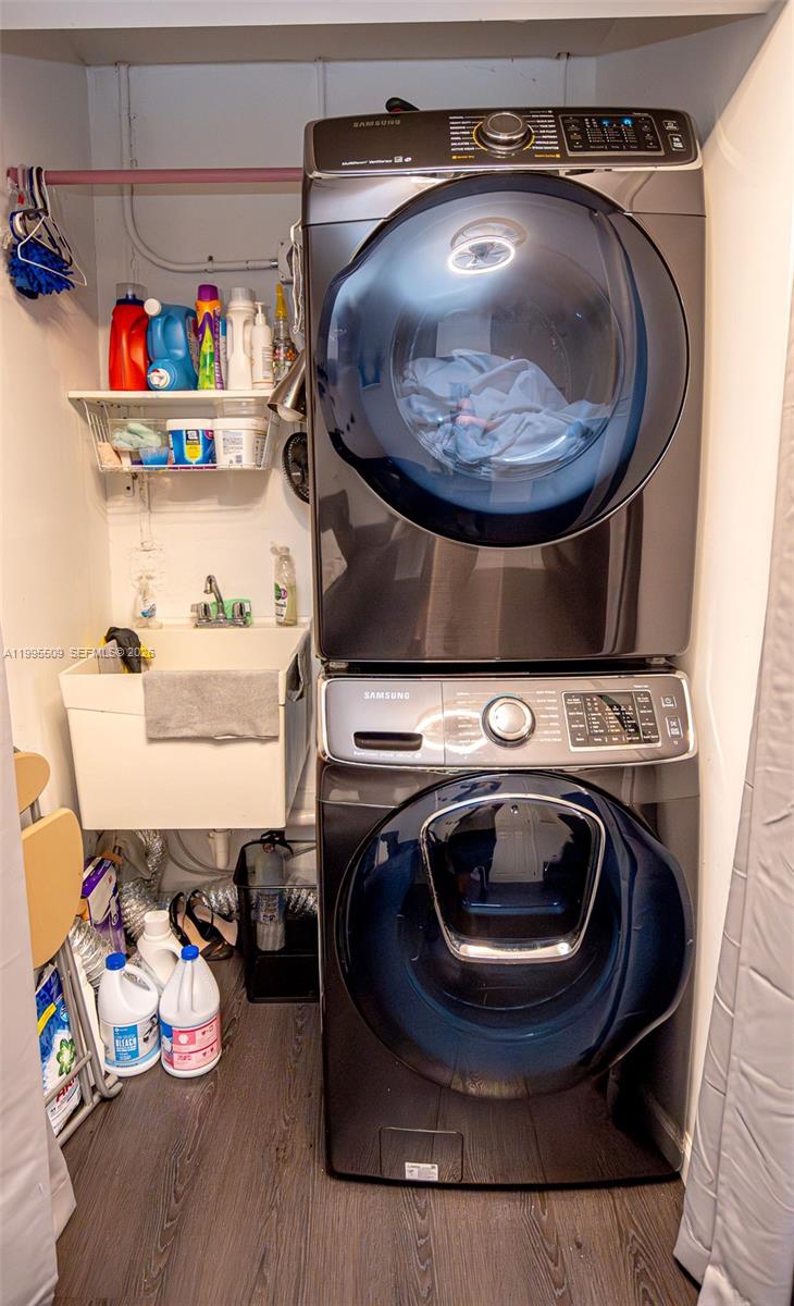 COSTA DEL SOL CONDO F - Residential