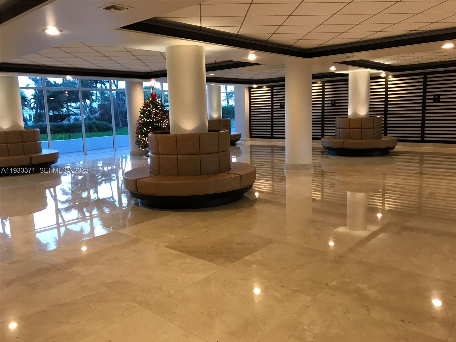 THE CARRIAGE CLUB NORTH C - Residential Lease