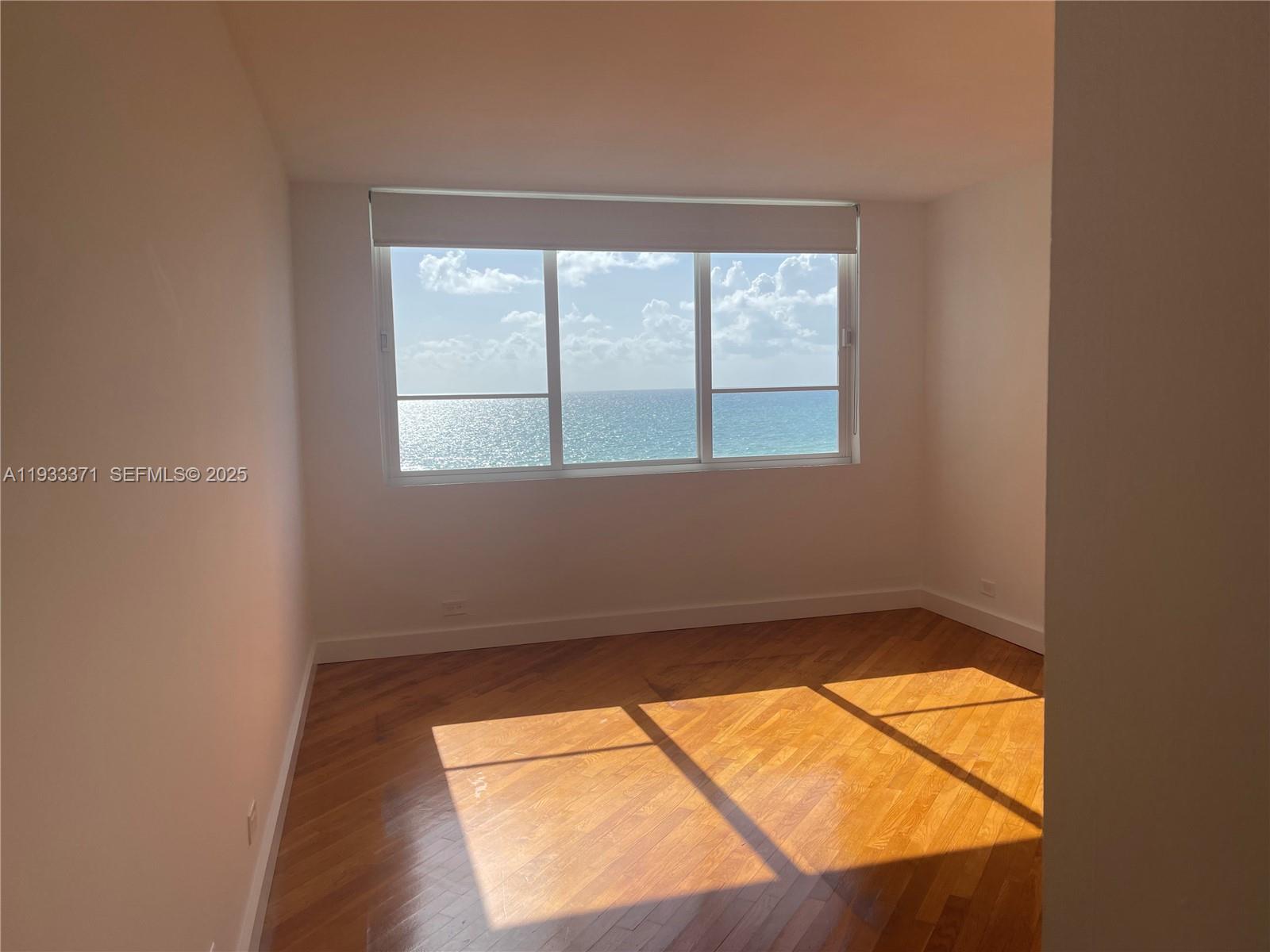 THE CARRIAGE CLUB NORTH C - Residential Lease