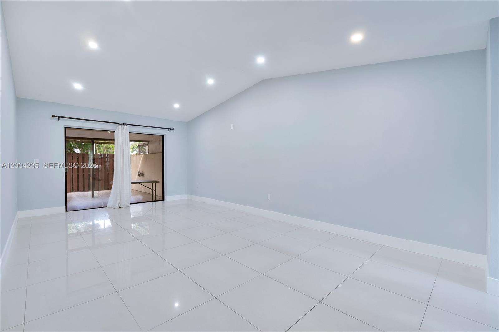 BENT TREE CENTER - Residential