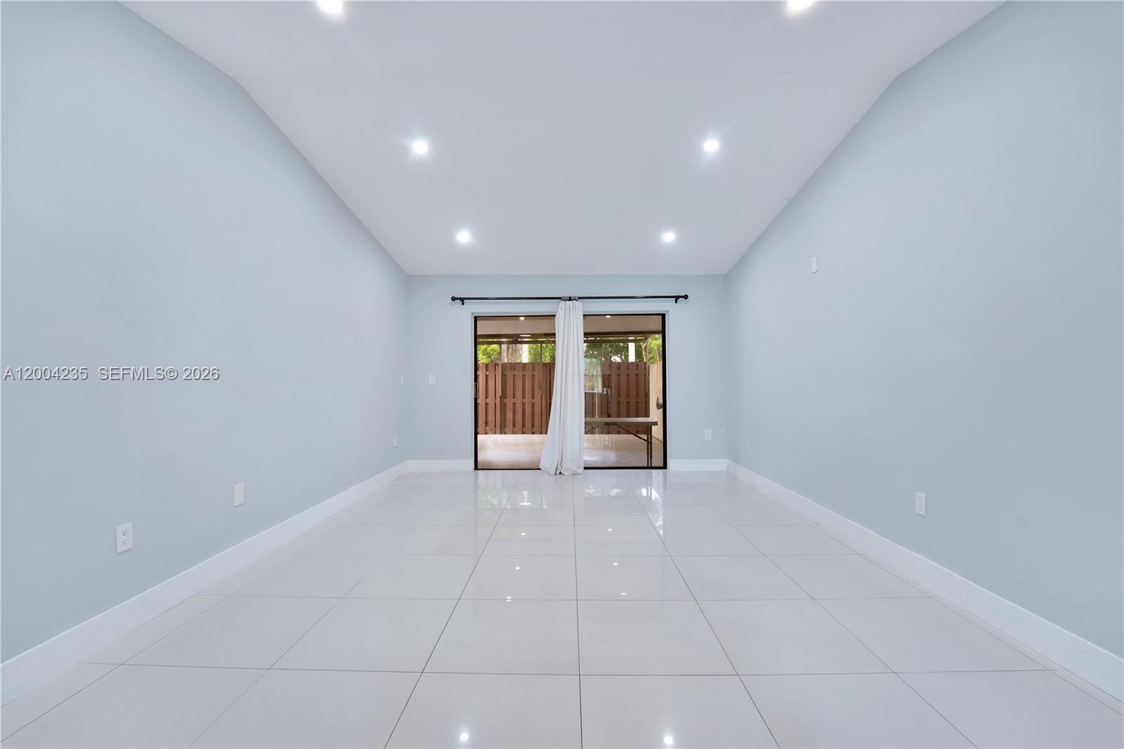 BENT TREE CENTER - Residential