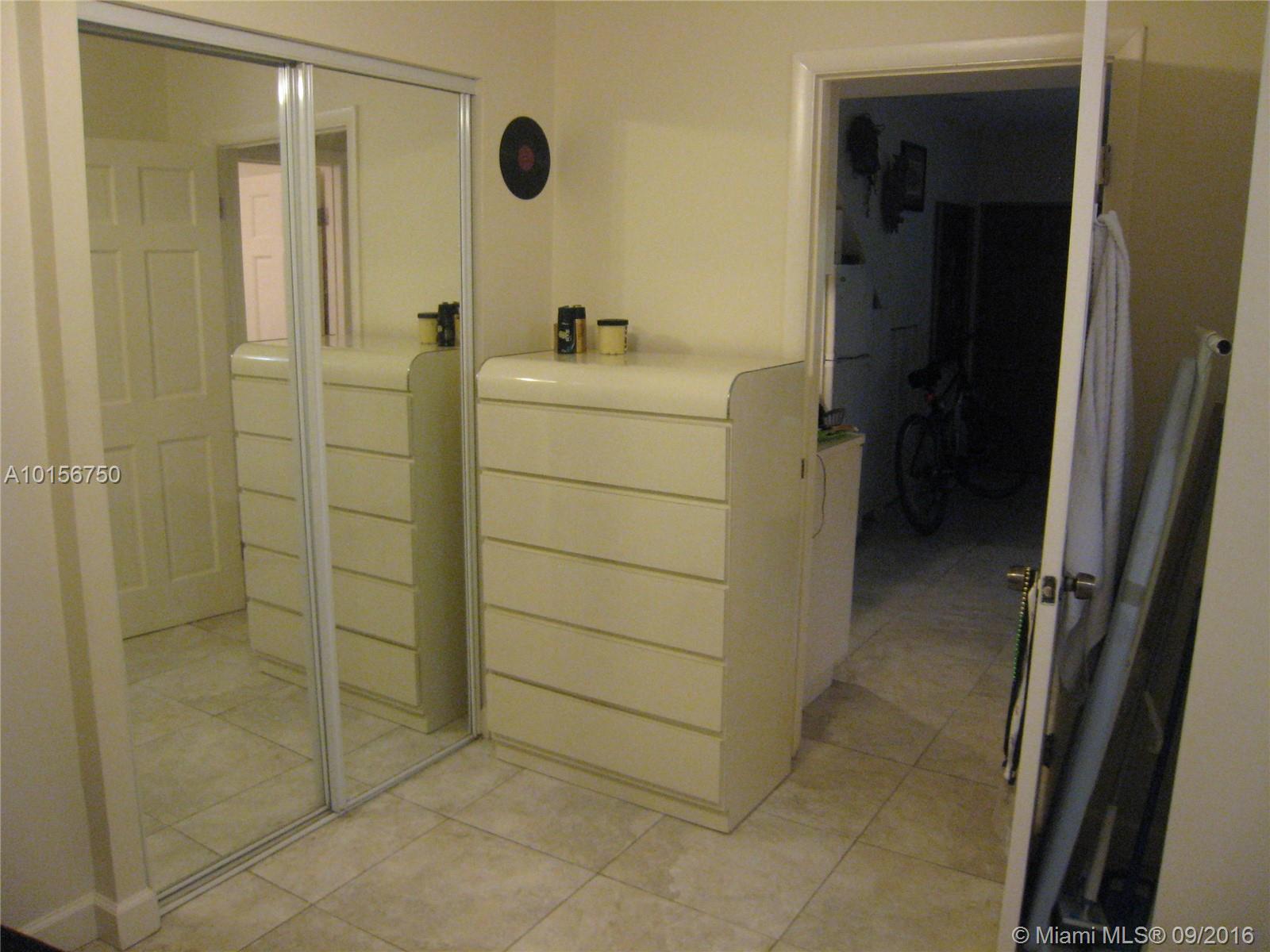 Ocean Beach Add - Residential Lease