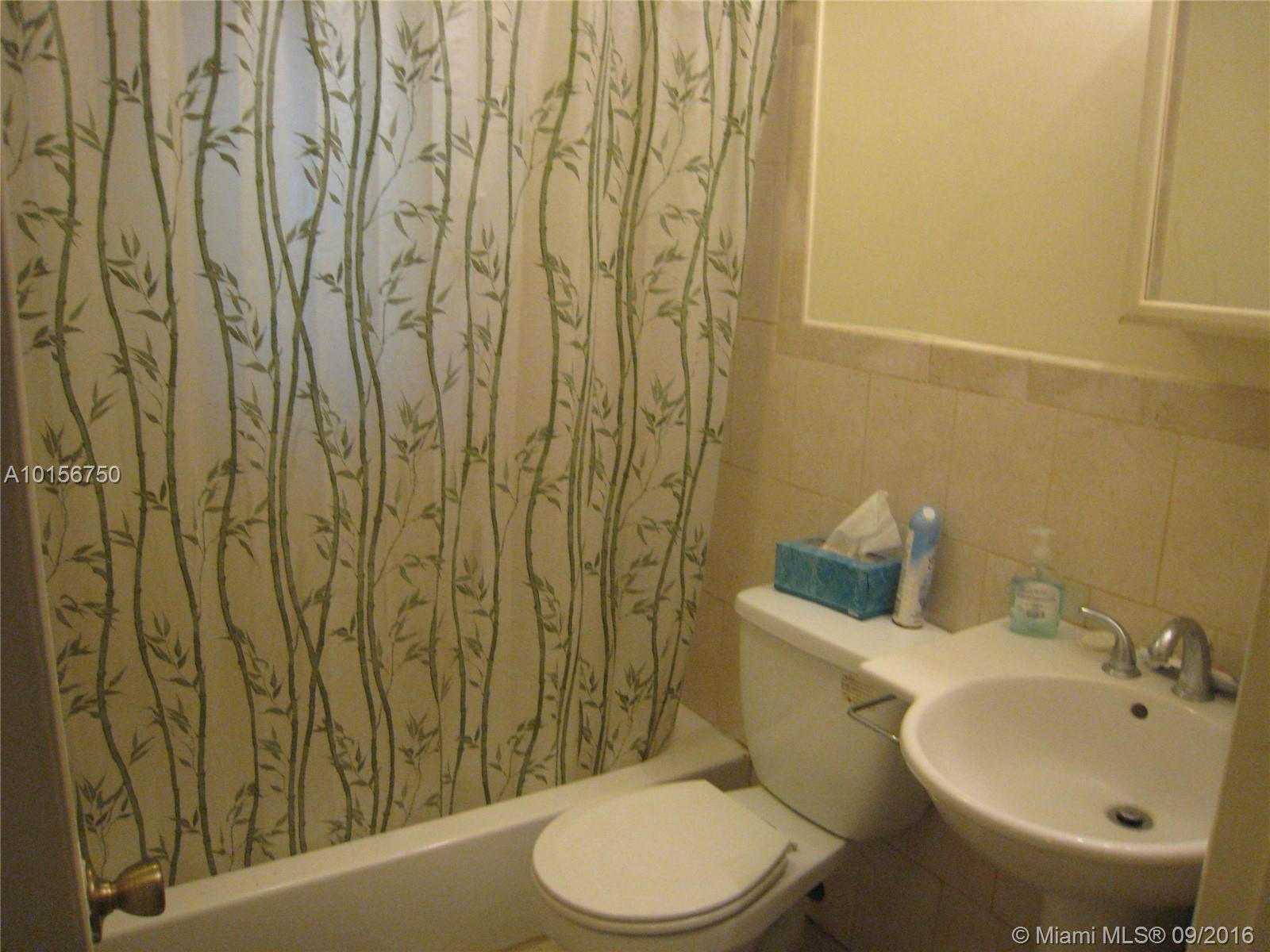 Ocean Beach Add - Residential Lease