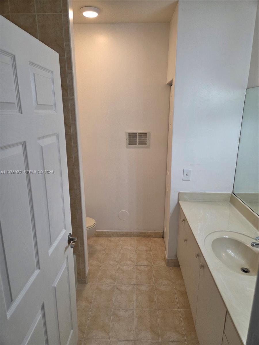 CARIBBEAN ISLES VILLAS CO - Residential