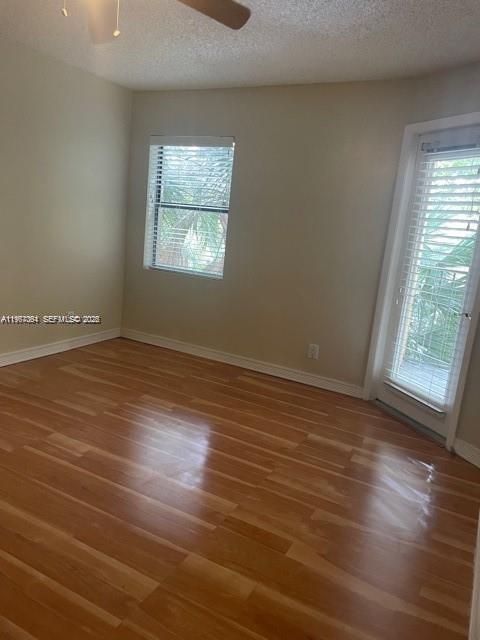 SUMMERBREEZE CONDO - Residential