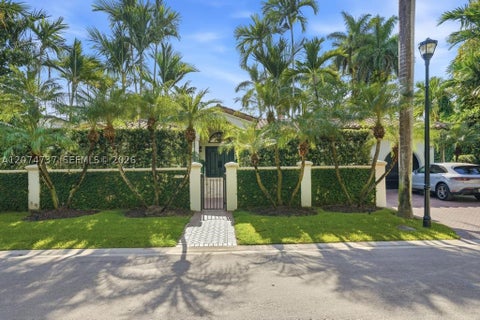 Photo of 2532 NW Lake Ave, Miami Beach, FL 33140 (MLS # A12074737)