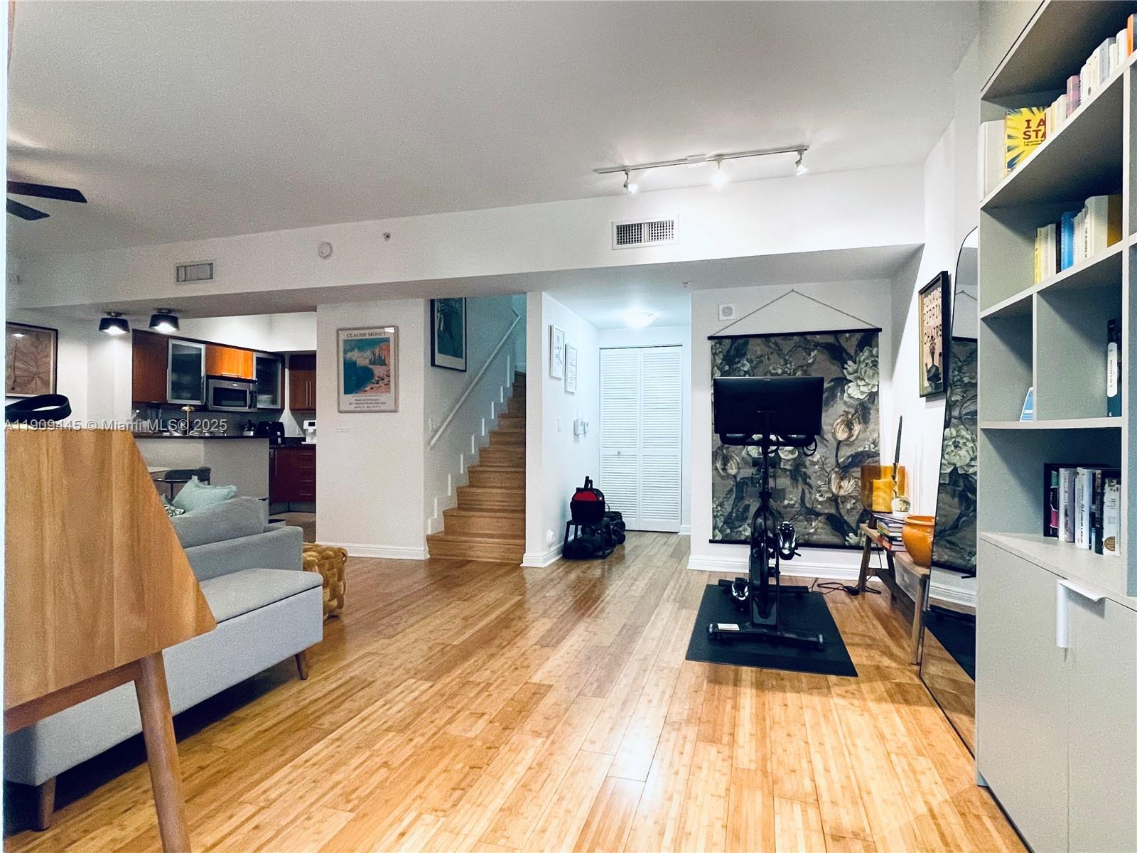 CORAL GABLES DOUGLAS SEC - Residential