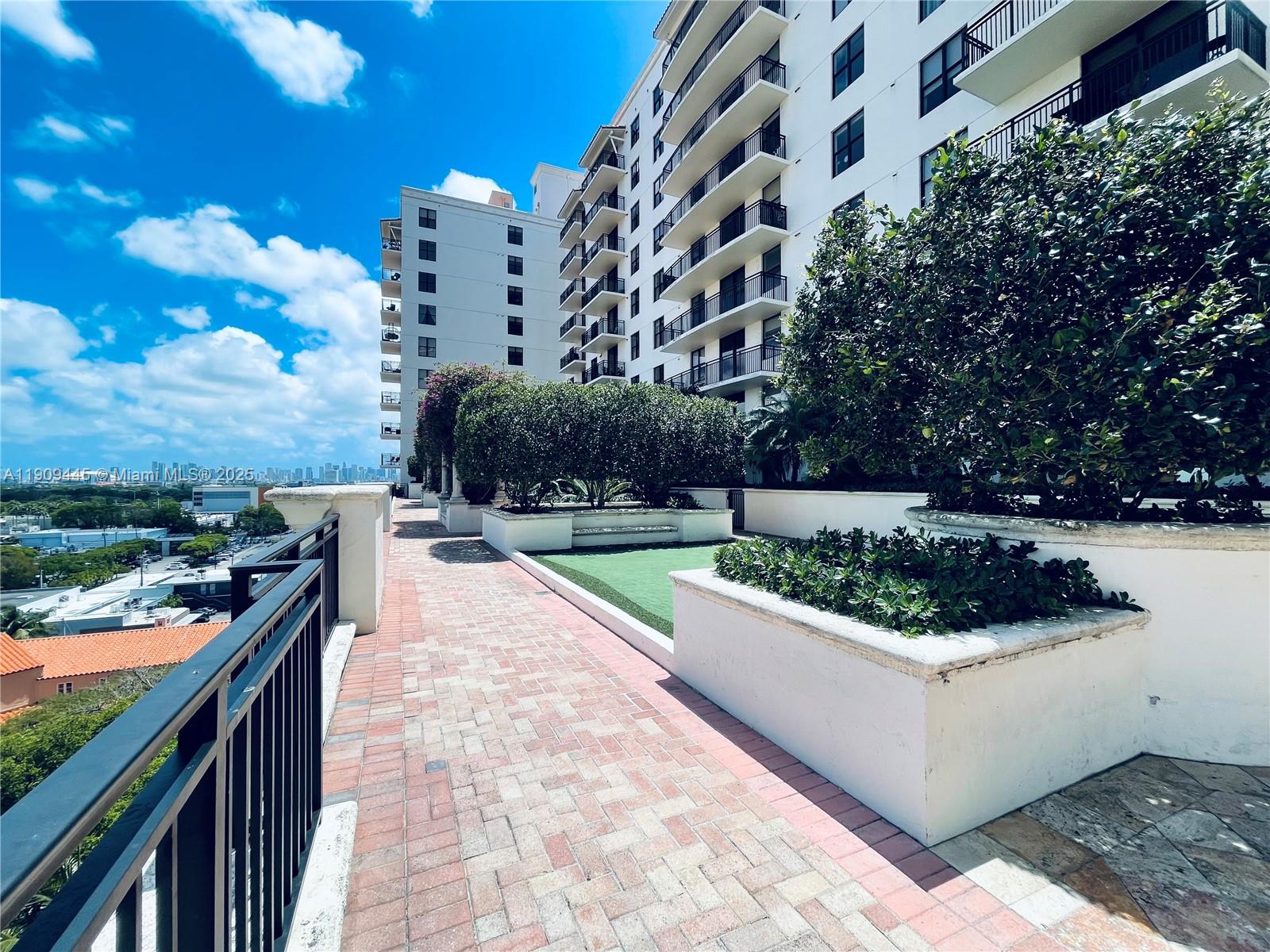 CORAL GABLES DOUGLAS SEC - Residential