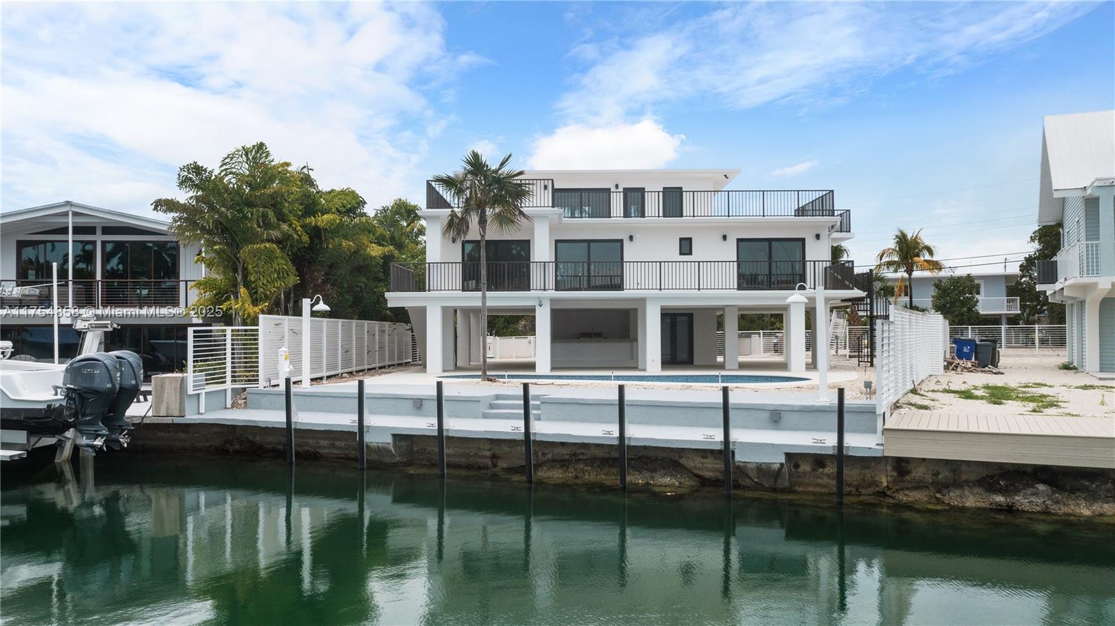 TROPICAL ATLANTIC SHORES - Residential