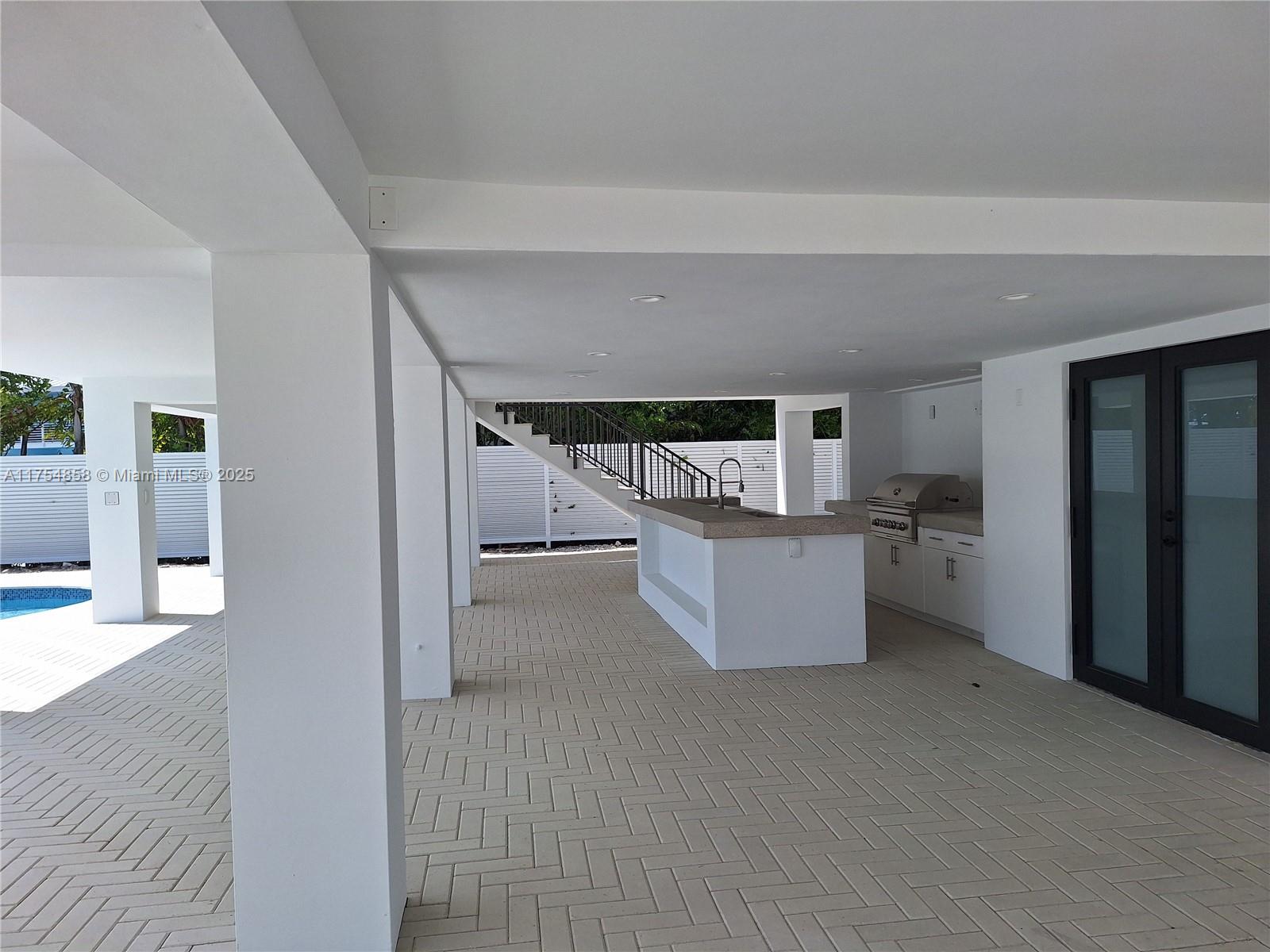 TROPICAL ATLANTIC SHORES - Residential