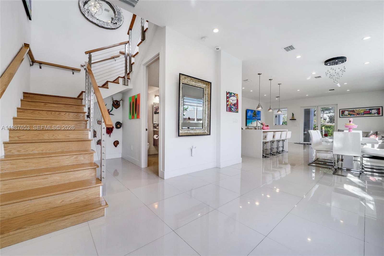 MIAMI SUBURBAN ACRES - Residential