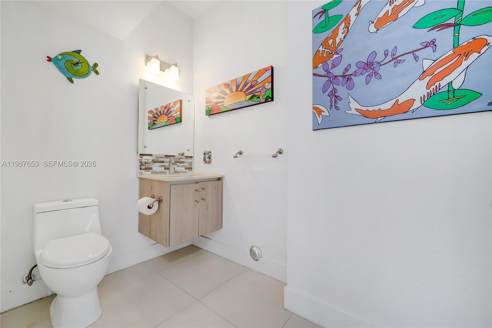 MIAMI SUBURBAN ACRES - Residential