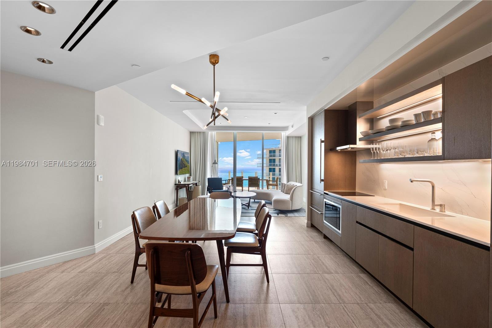 Four Seasons - Residential