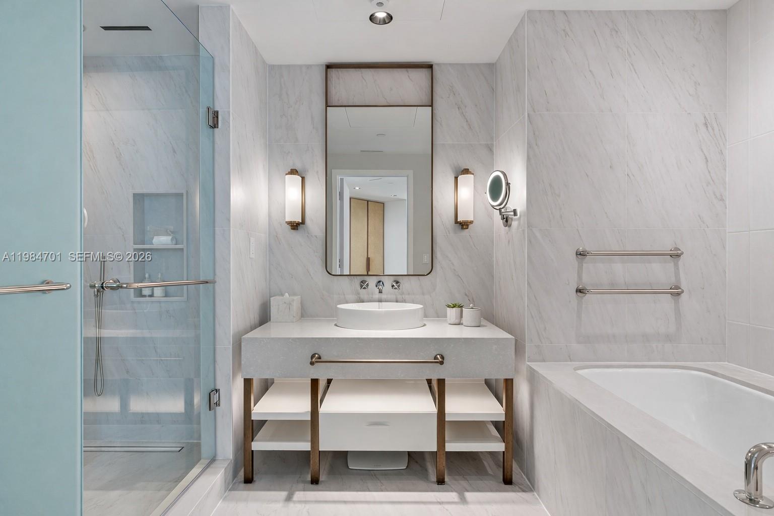 Four Seasons - Residential