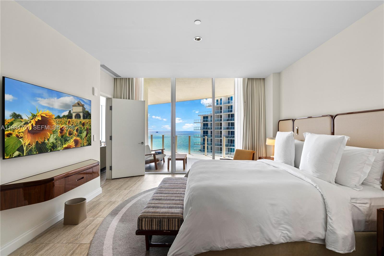 Four Seasons - Residential