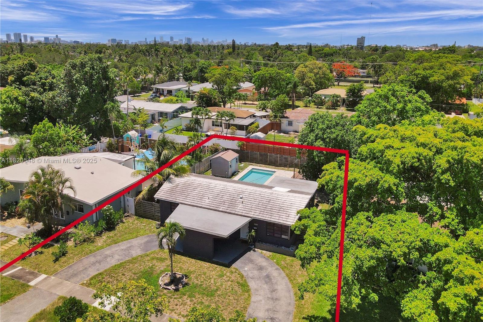 3338 Cleveland St, Hollywood, FL, 33021/$728,000 3 3338 Cleveland St