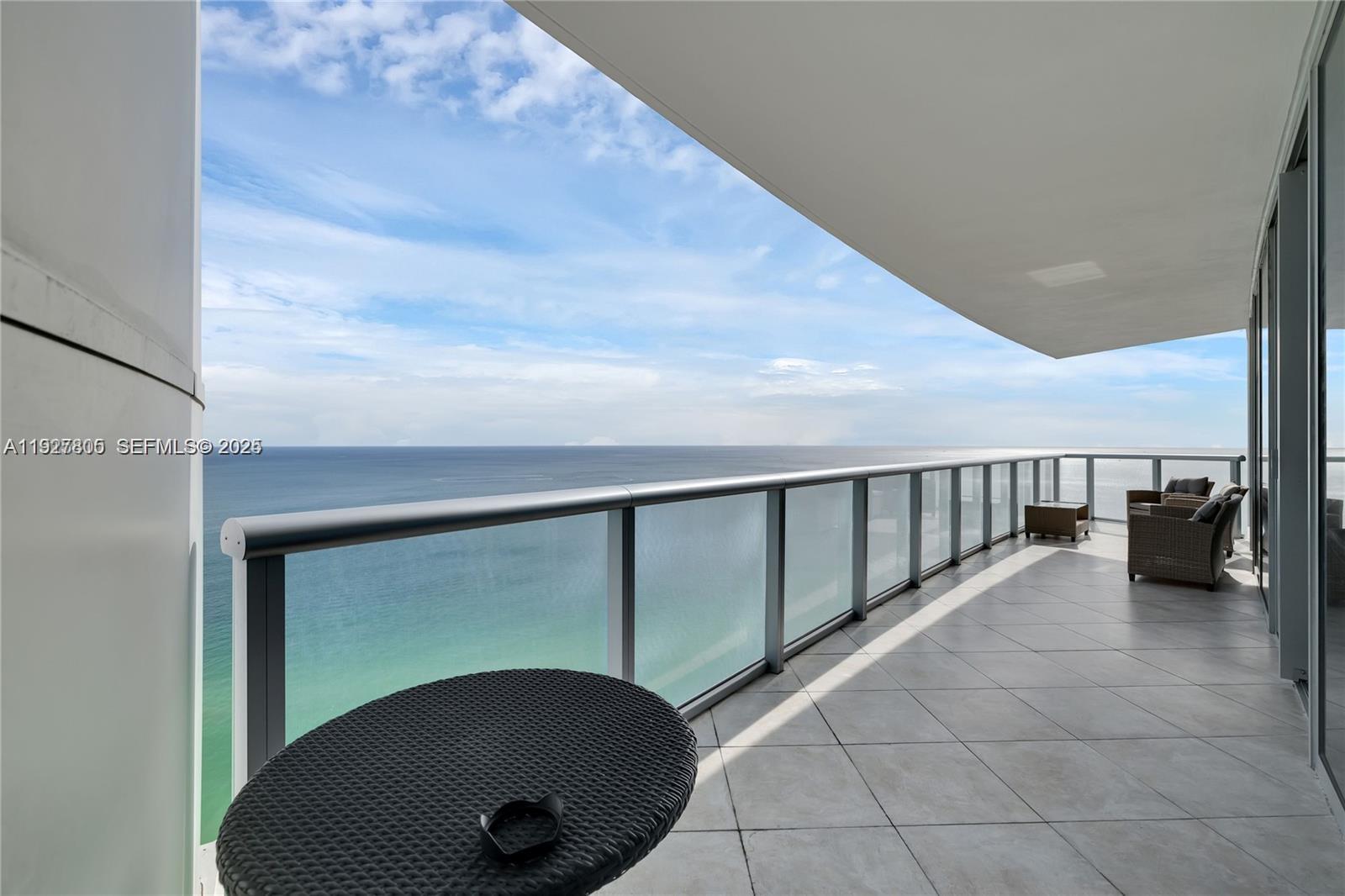 JADE BEACH CONDO - Residential Lease
