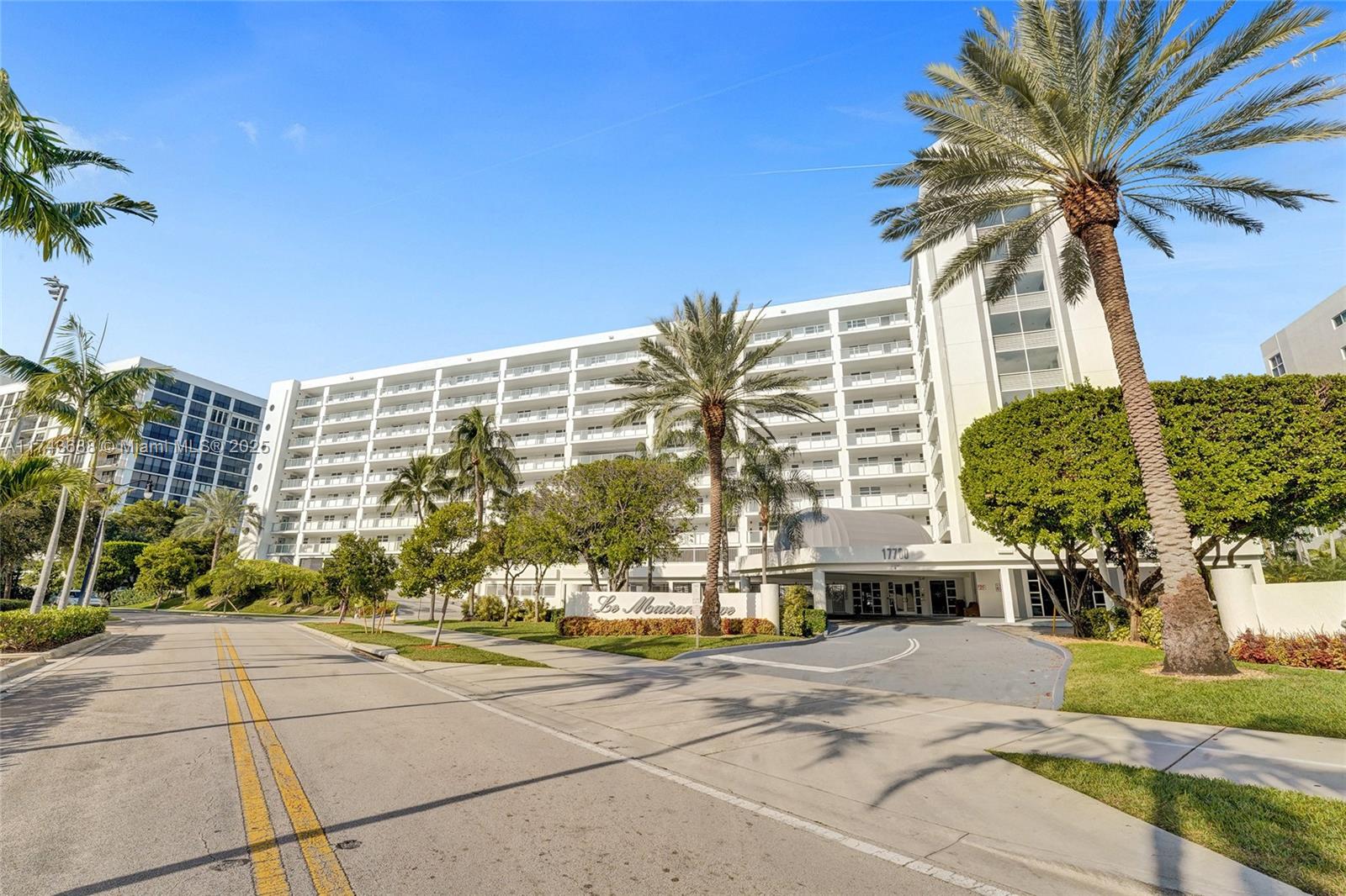 *** PANORAMIC DIRECT VIEWS of the Intracoastal *** Spacious Balcony. Updated and Open Kitchen and updated the 2 Bathroom. Washer and Dryer in the unit. Garage Parking. 76 units in the Boutique Building. Recreation Room with Gym. Located in the Heart of Sunny Isles Beach. Walking distance to the Beach, Banks, Restaurants, Shopping, Public Transportation. Rental Allowed the First Year.