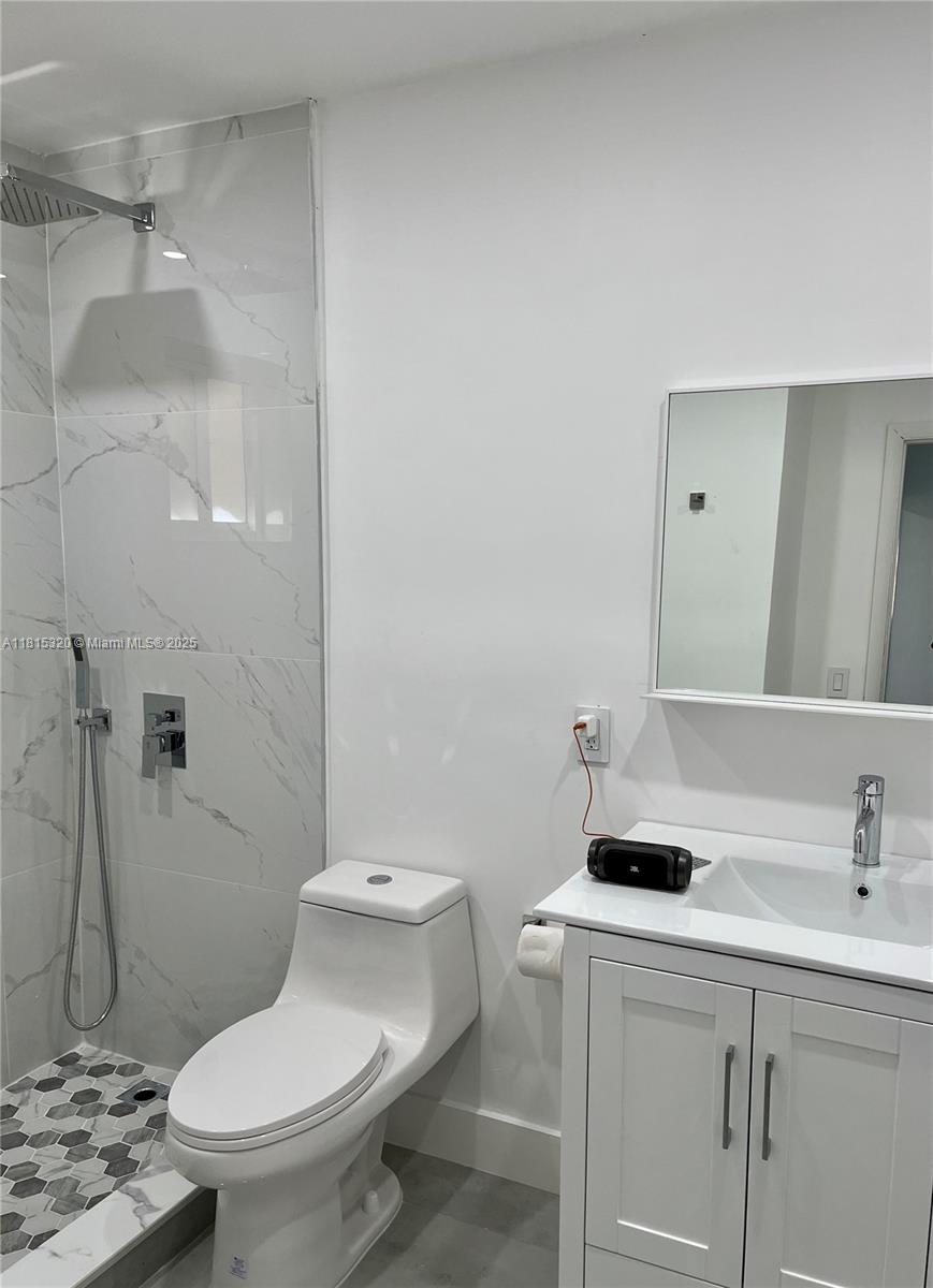 SILVER BLUFF GARDENS - Residential Lease