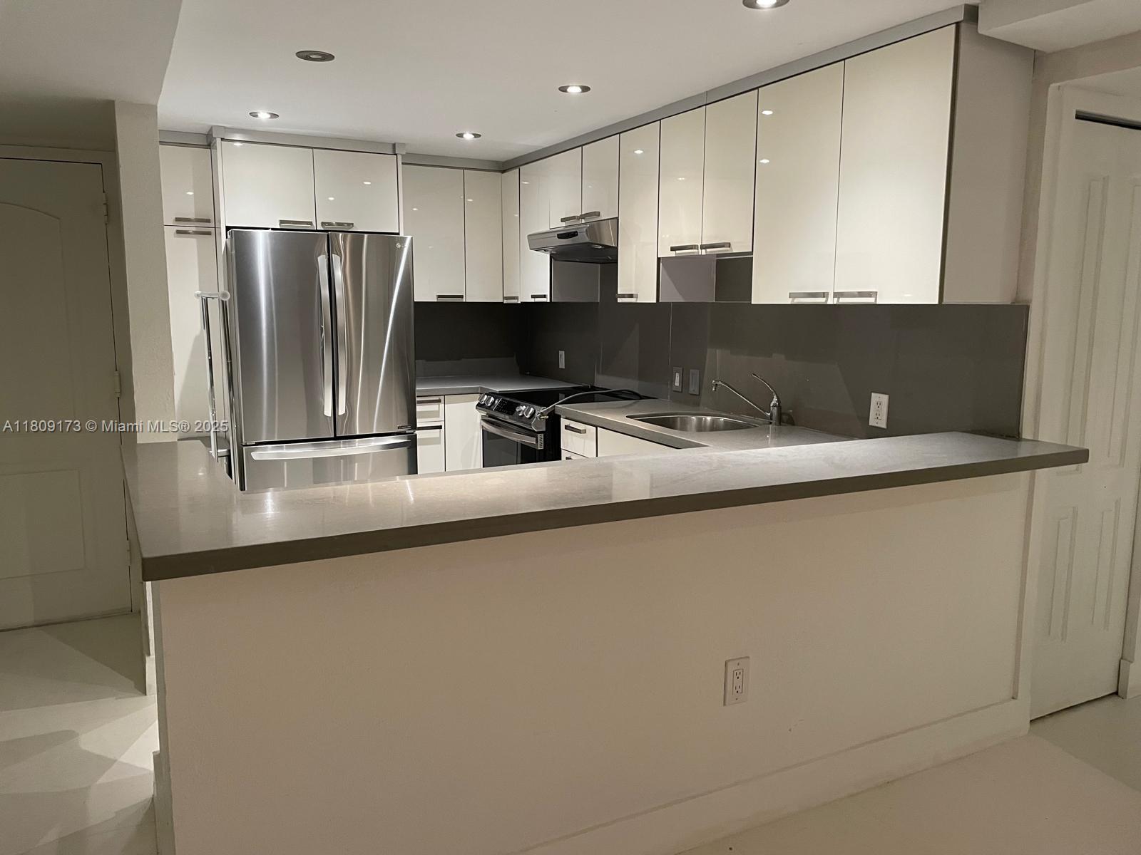 3625 N Country Club Dr 2603