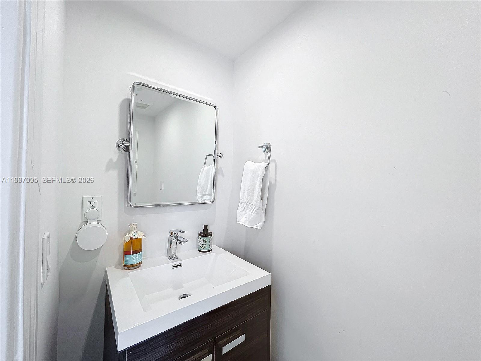 KEY COLONY NO 1 - Residential