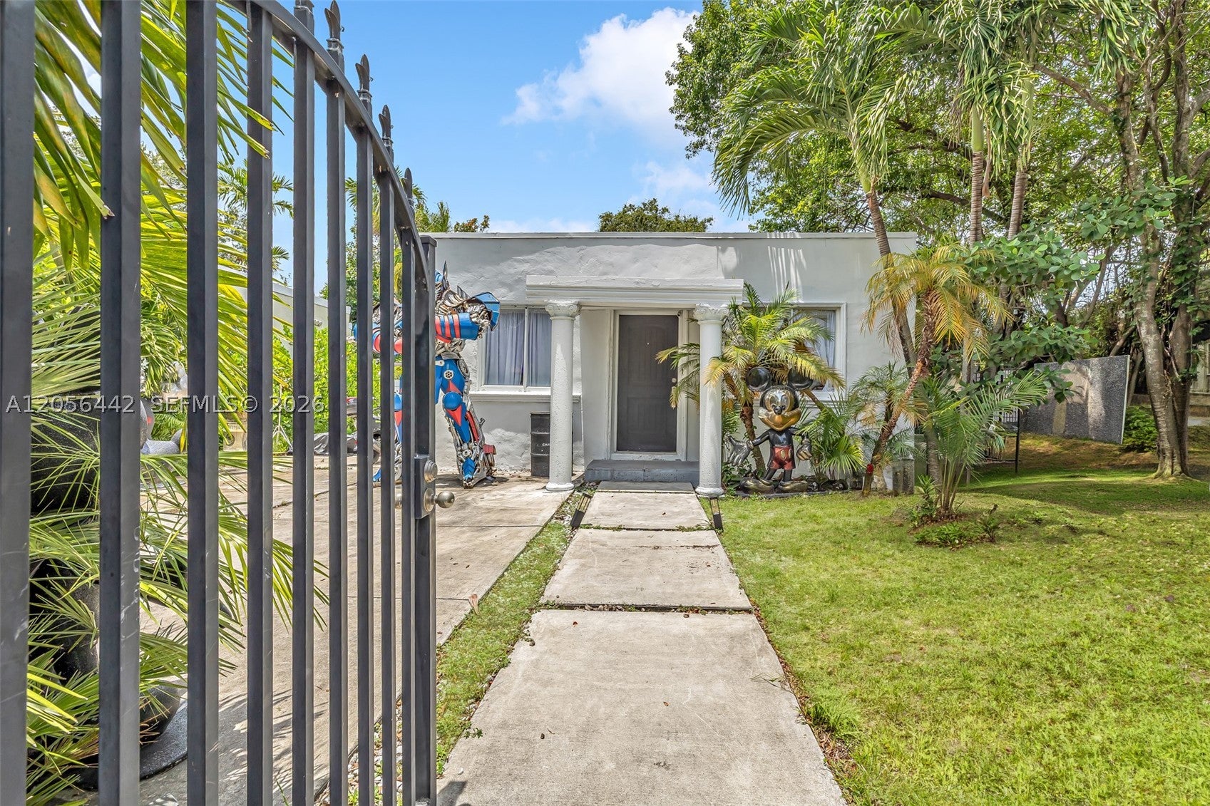 121 NW 47th St