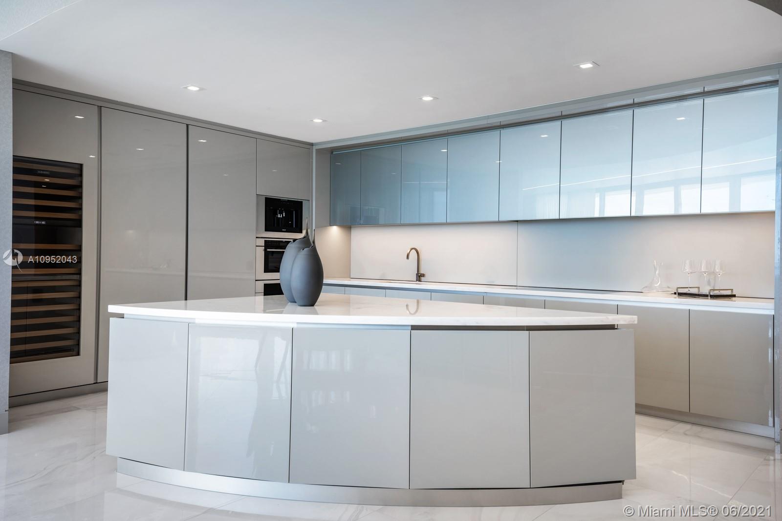 18975 COLLINS CONDO - Residential