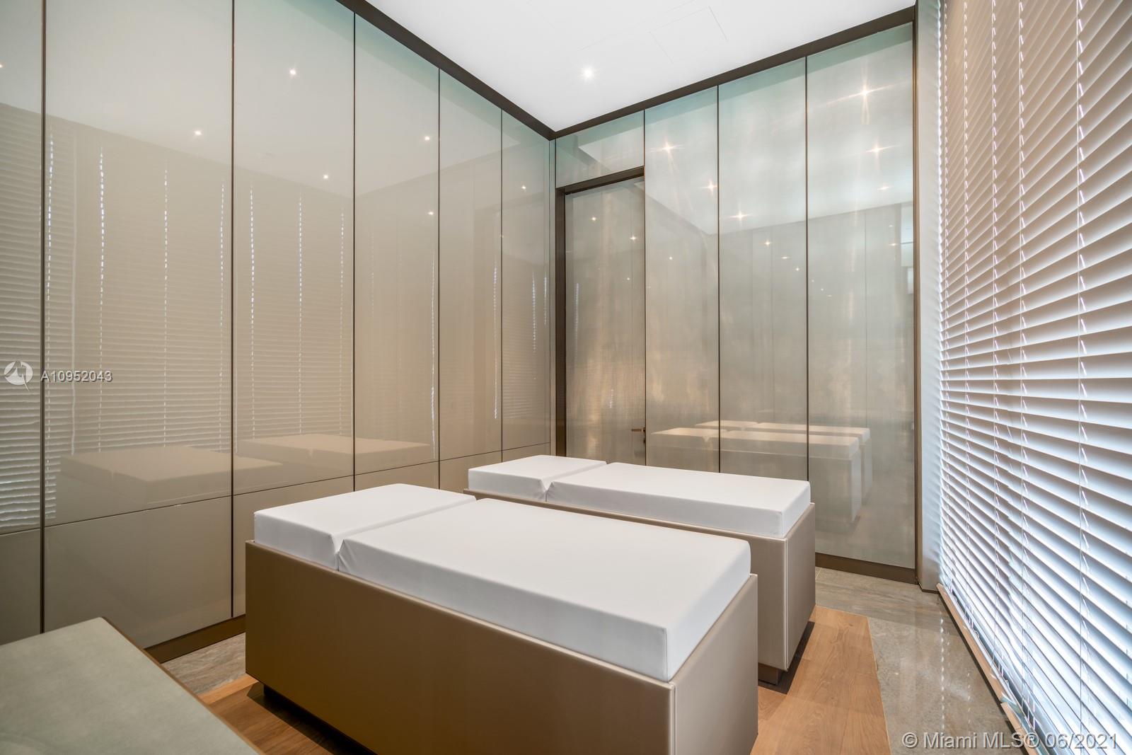 18975 COLLINS CONDO - Residential