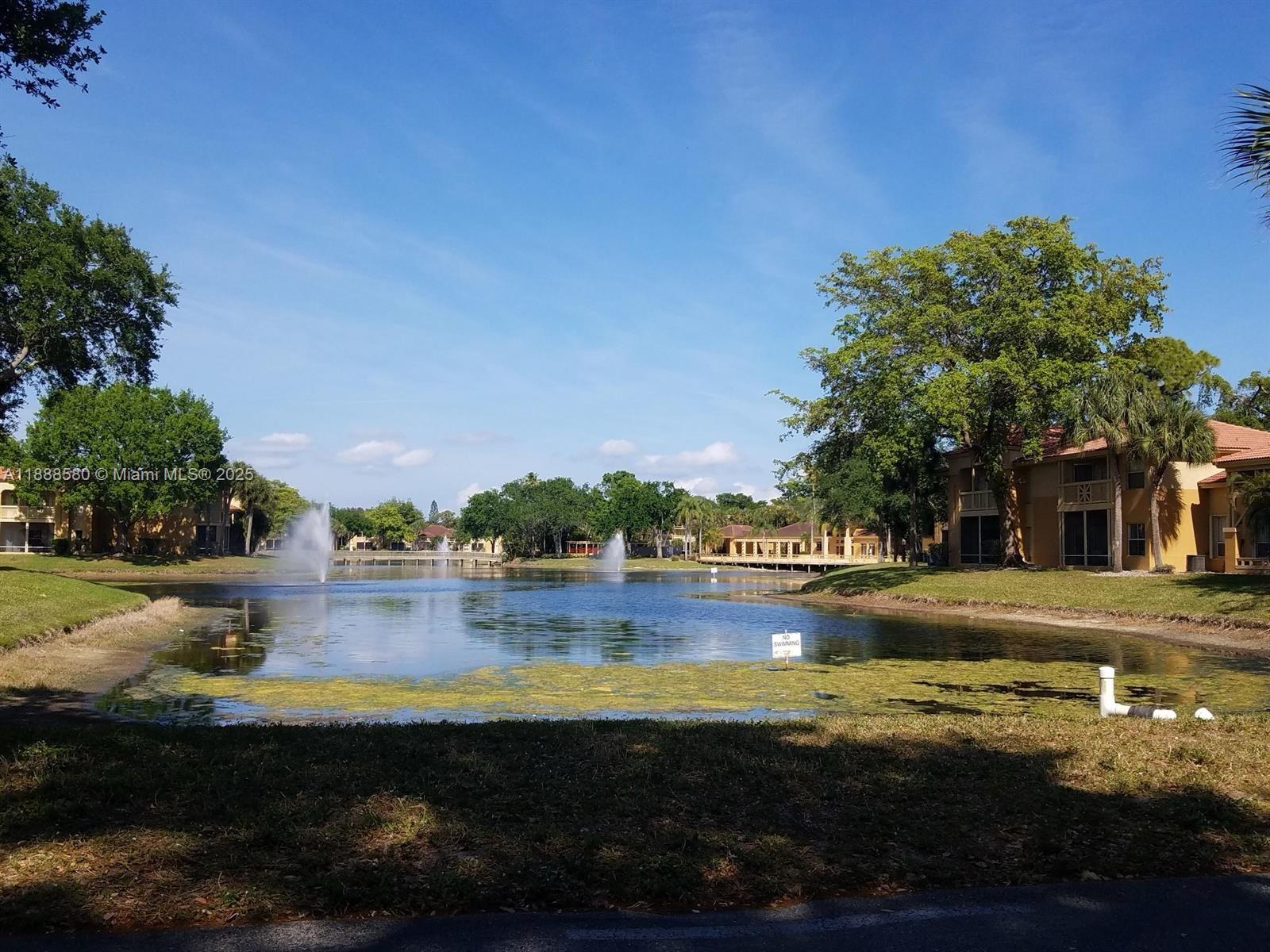 PALM LAKE CONDO - Residential