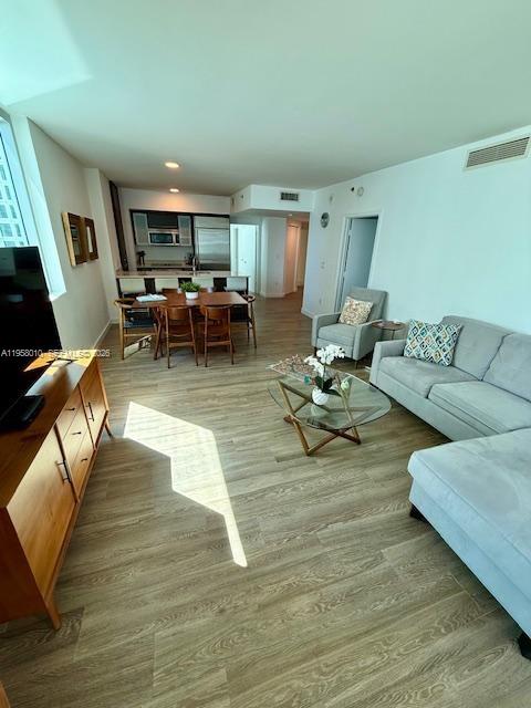 500 BRICKELL WEST CONDO - Residential