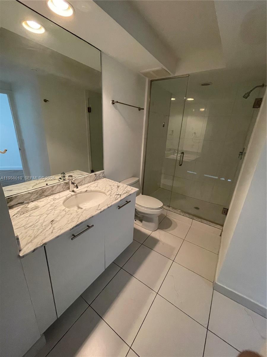 500 BRICKELL WEST CONDO - Residential