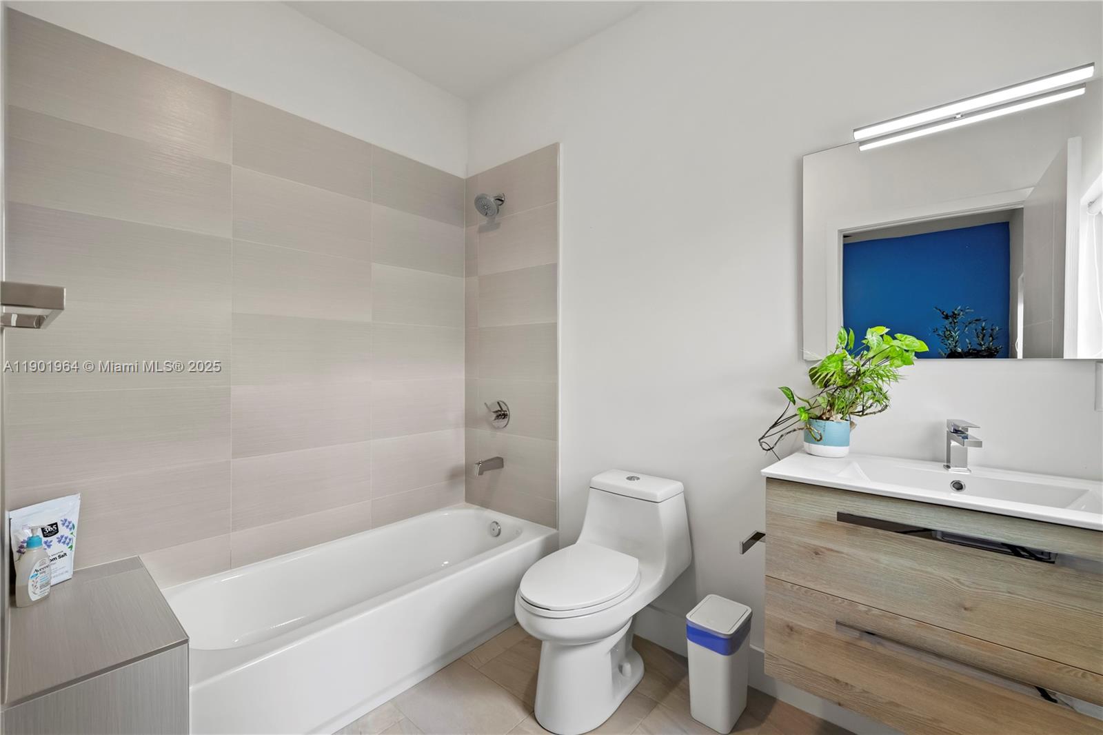 PLANTATION BUSINESS PARK - Residential Lease