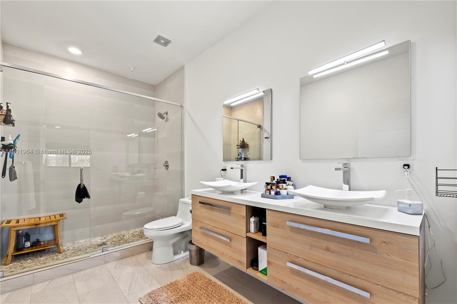 PLANTATION BUSINESS PARK - Residential Lease