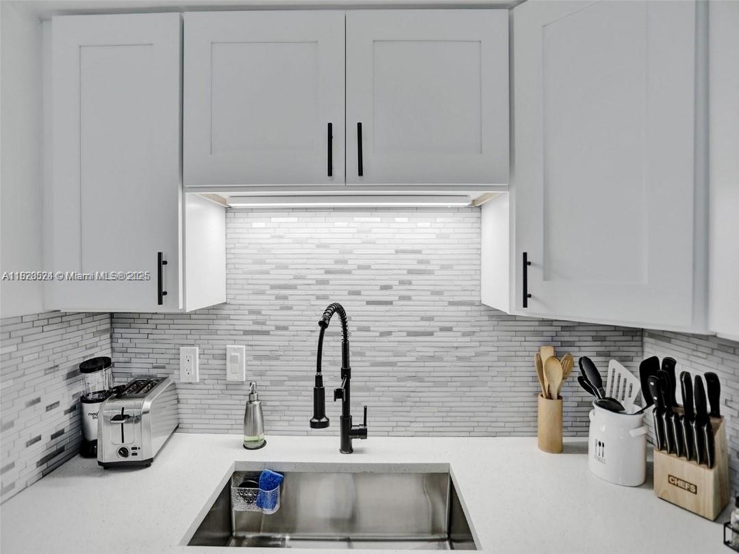 WESTFIELD AT WPB - Residential Lease