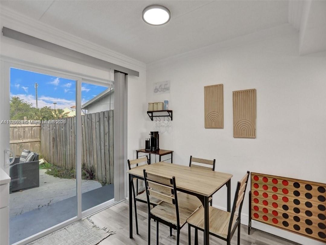 WESTFIELD AT WPB - Residential Lease