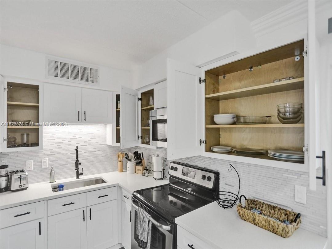 WESTFIELD AT WPB - Residential Lease