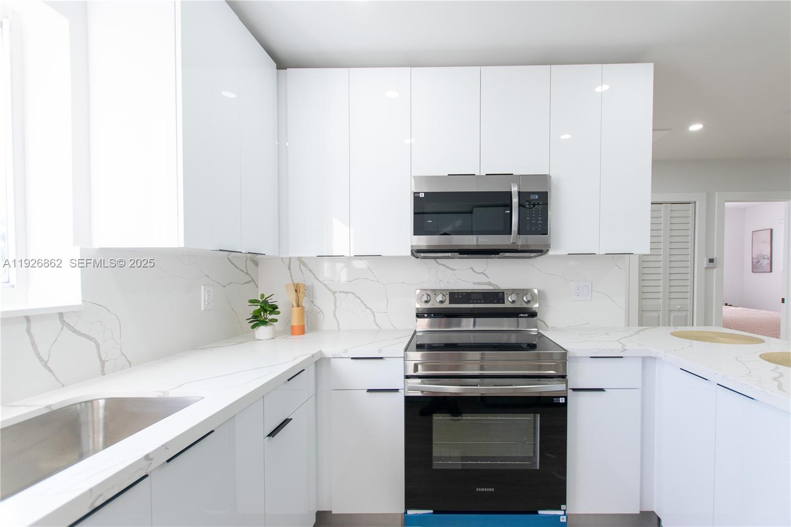 MYRTLE GROVE 2ND ADDN - Residential