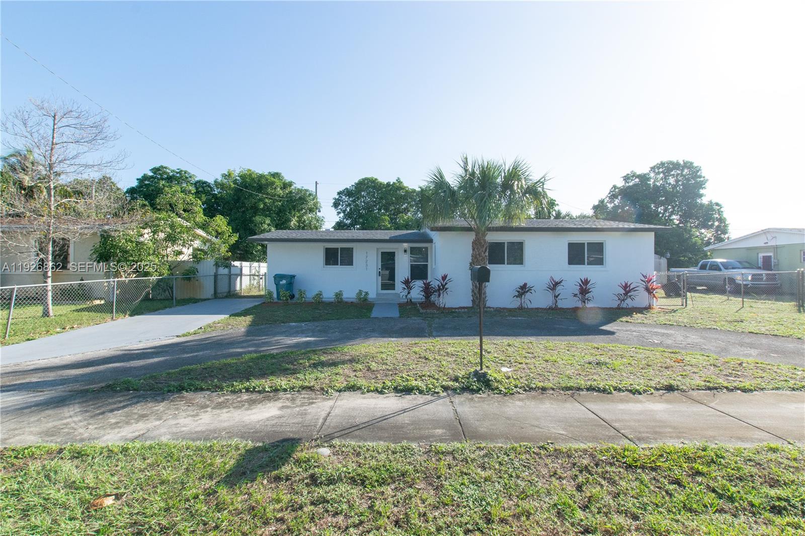 MYRTLE GROVE 2ND ADDN - Residential