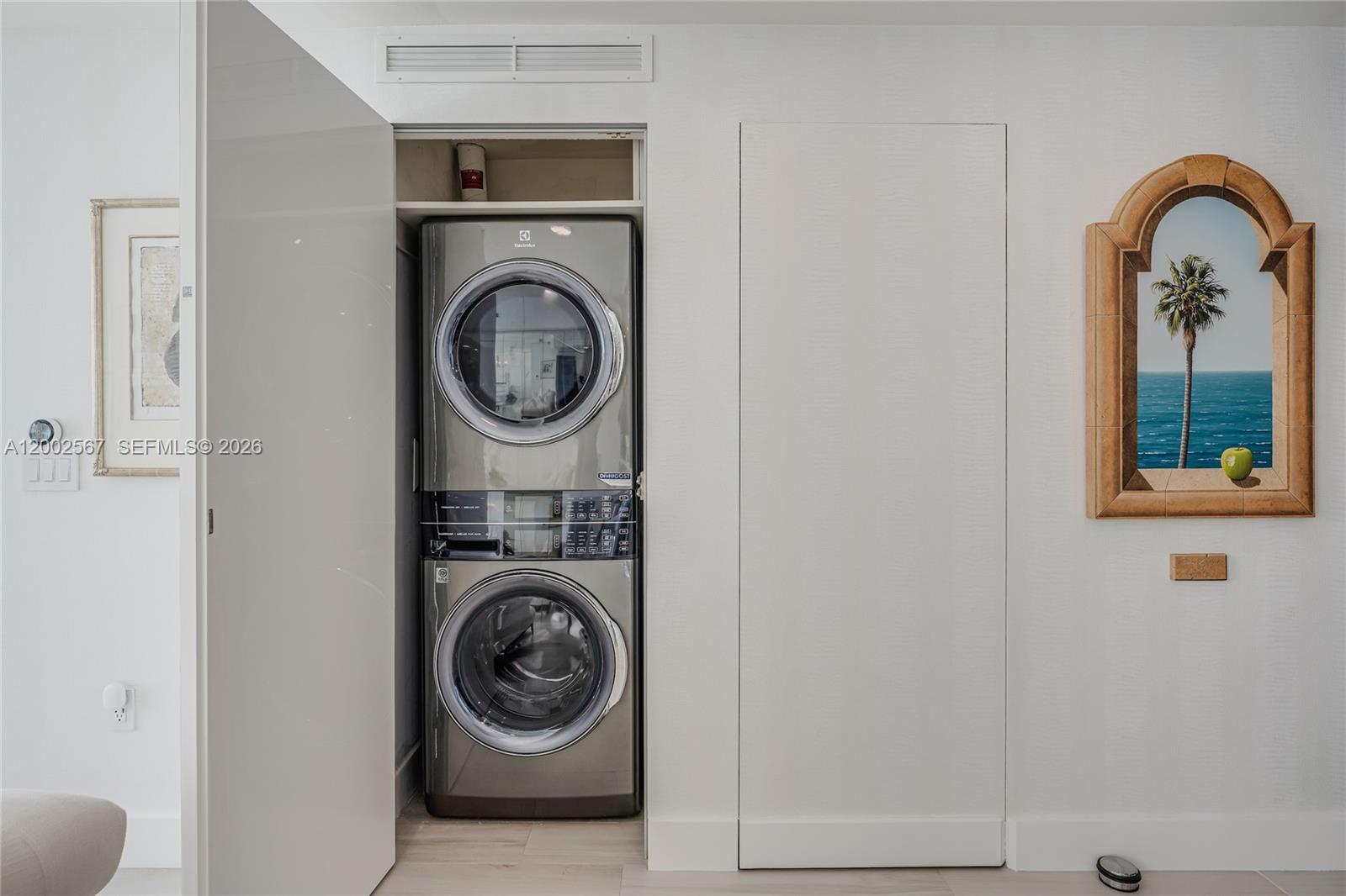 BISCAYNE BEACH CONDO - Residential