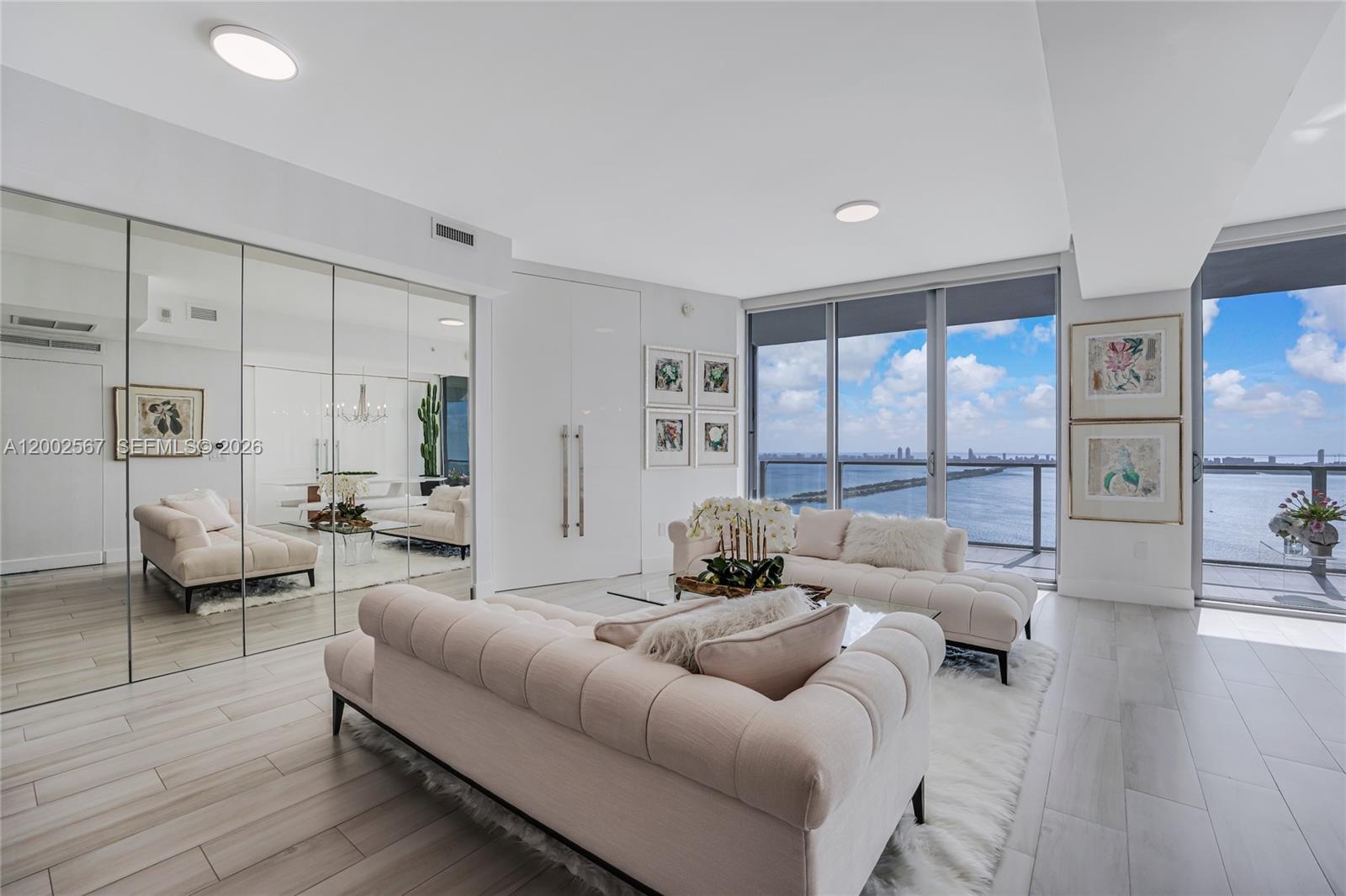 BISCAYNE BEACH CONDO - Residential