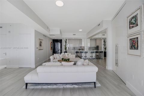 Tiny photo for 2900 NE 7th Ave #4003, Miami, FL 33137 (MLS # A12002567)