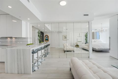 Tiny photo for 2900 NE 7th Ave #4003, Miami, FL 33137 (MLS # A12002567)