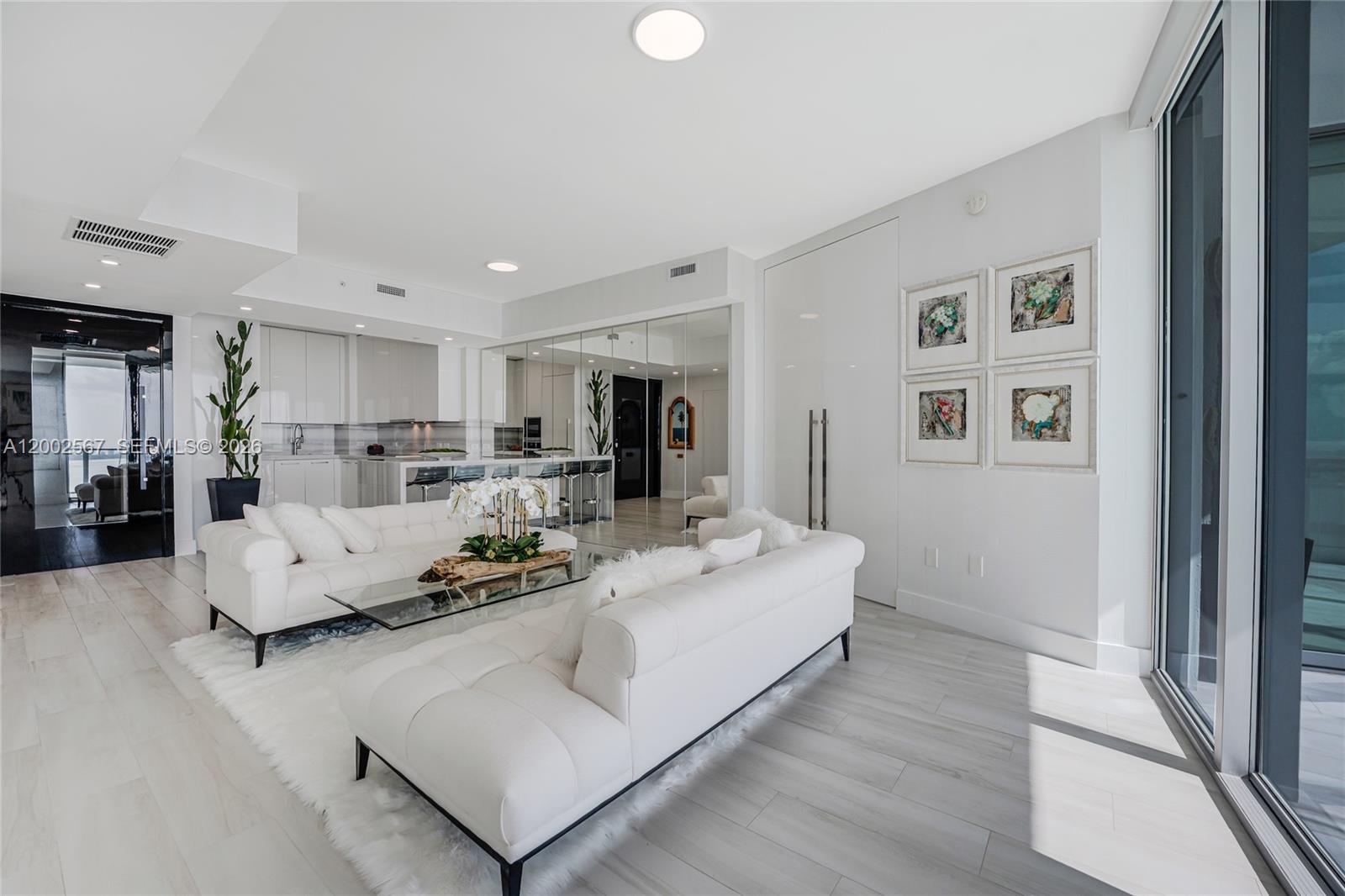 BISCAYNE BEACH CONDO - Residential